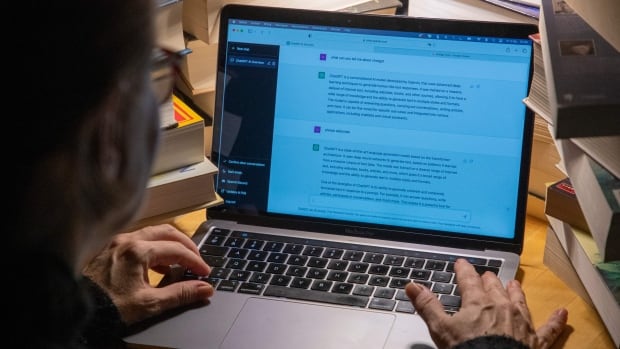 Younger students are already using ChatGPT. Teachers are divided on if AI should be banned or embraced | CBC News